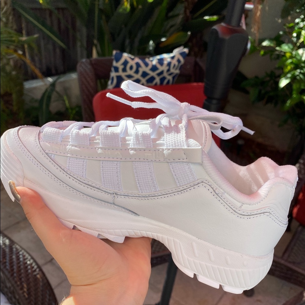 Fila shoes! 🍓✨
